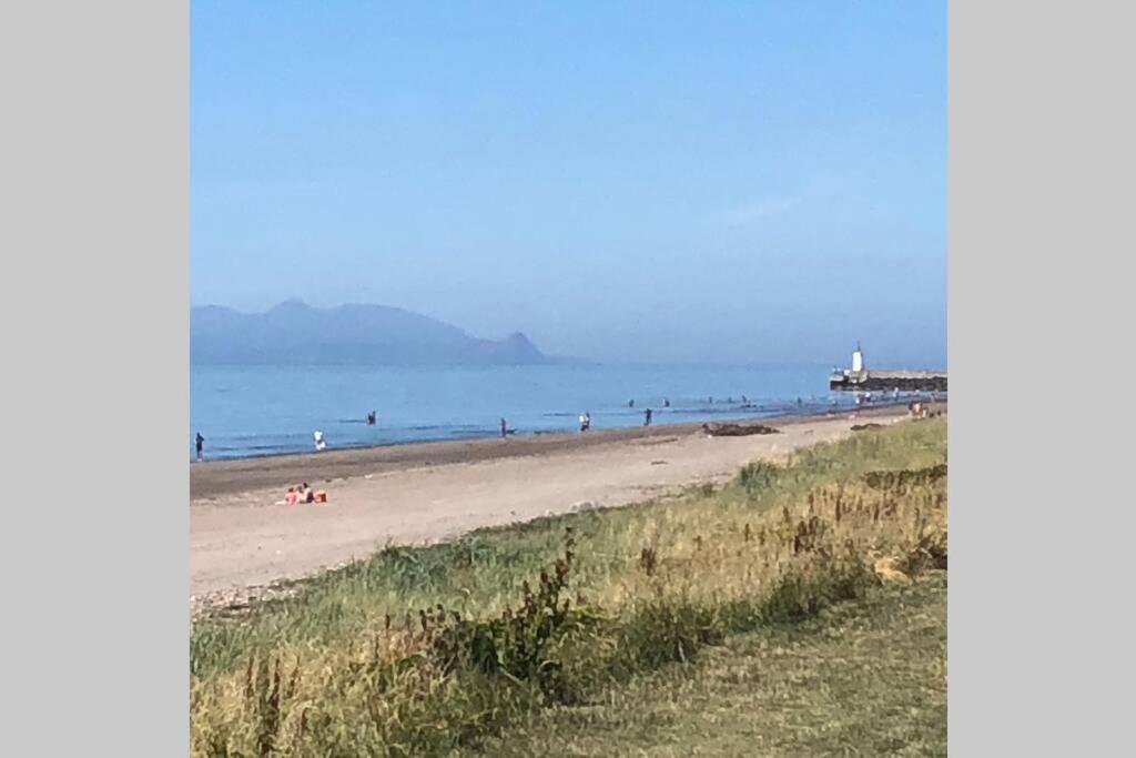 The Brambles Girvan Holiday Cottage By Seaside. المظهر الخارجي الصورة