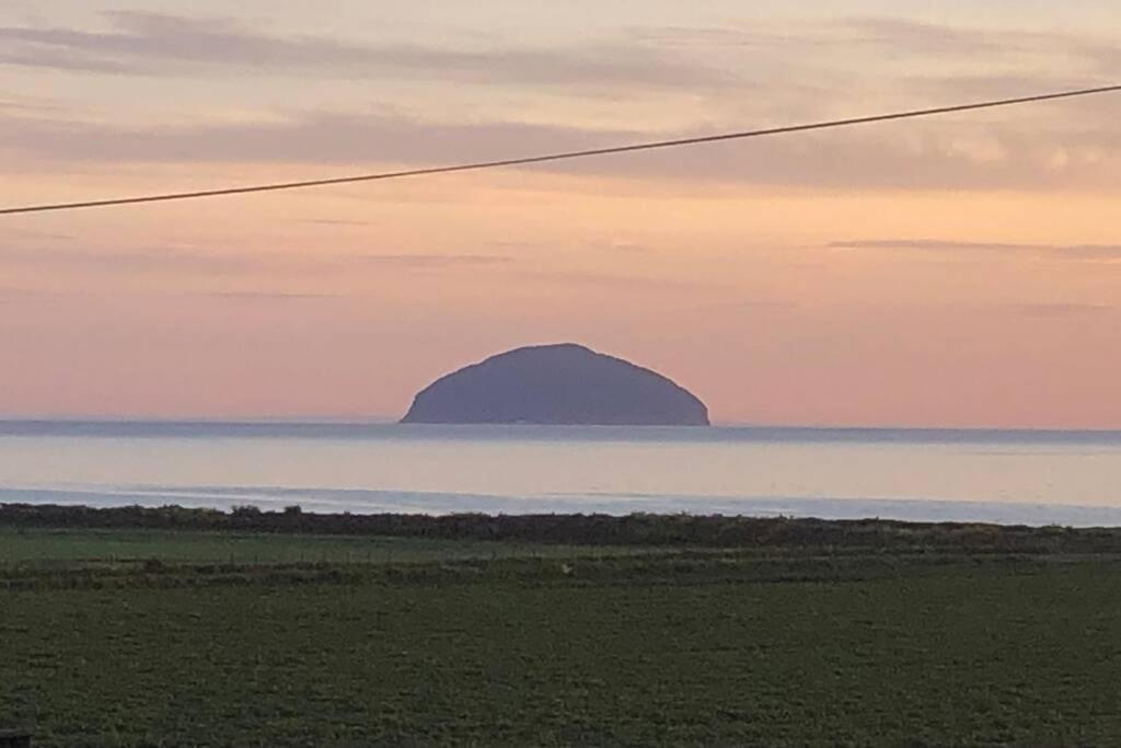 The Brambles Girvan Holiday Cottage By Seaside. المظهر الخارجي الصورة